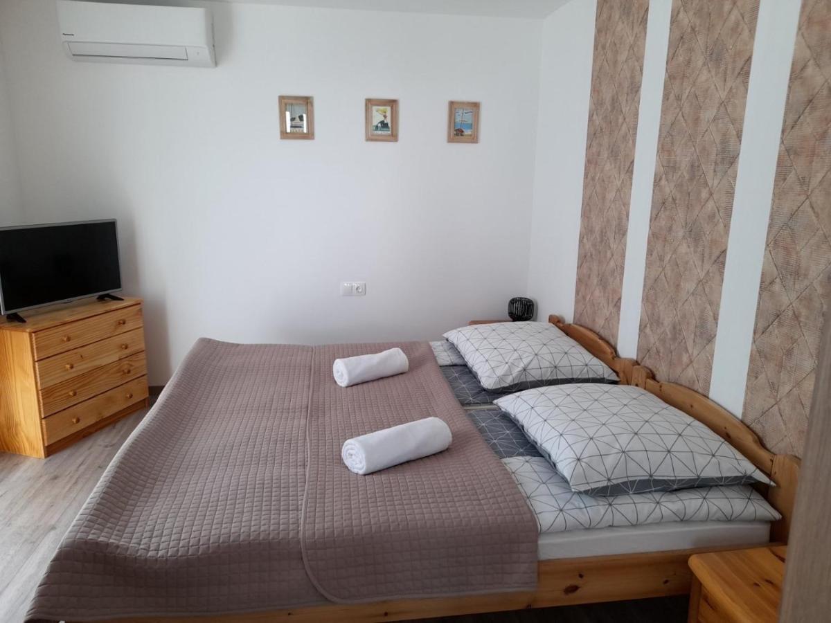 Kempi Kuckoja Balatonalmadi Luaran gambar